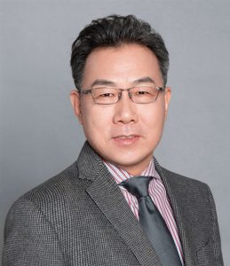 建设管理与房地产系副教授